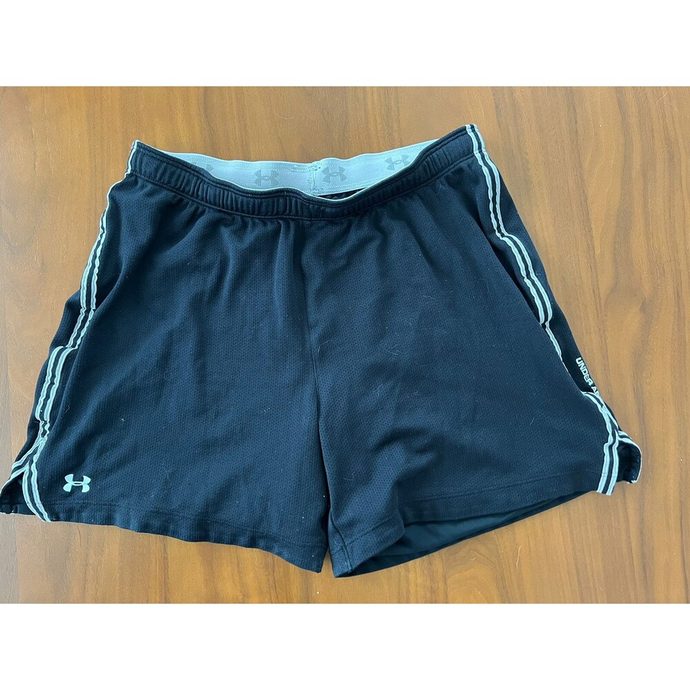 Women's Under Armor Heat Gear Black Athletic Shorts Size Small